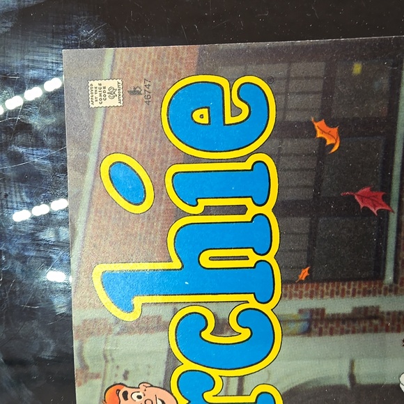 Archie Comics Issue No. 443 - Picture 3 of 8